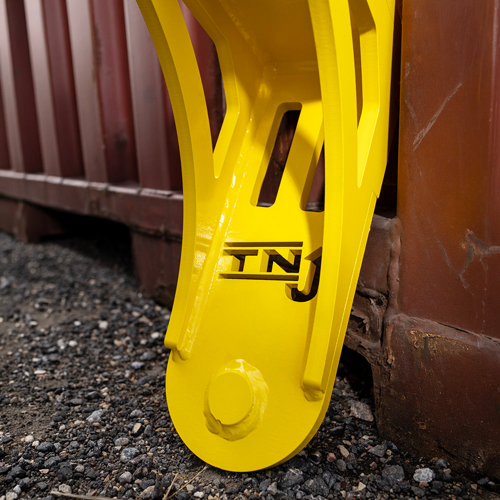 Twist 'n' Jack Container Lifter (TNJ™)